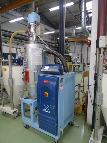 Moretto Dehumidifier Material Hopper Dryer
