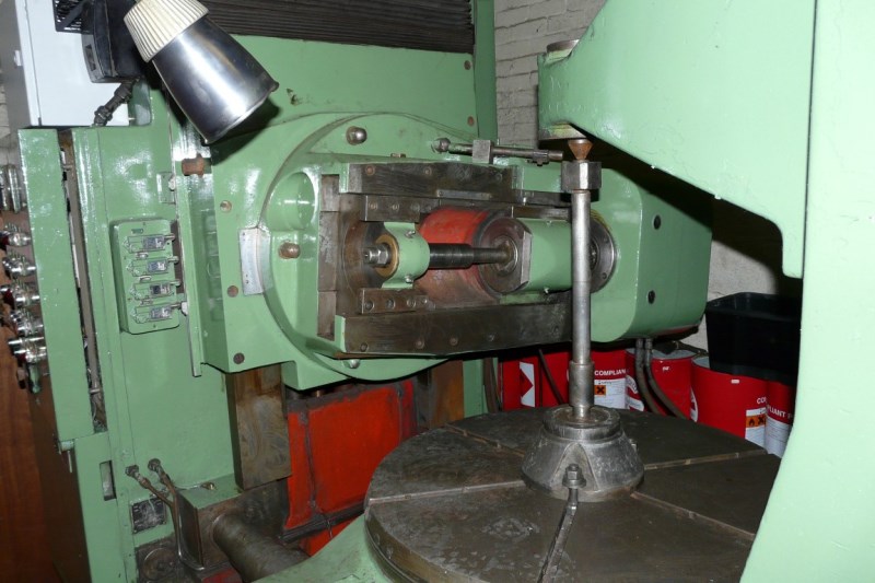 Churchill PH 3615 Universal Gear Hobber