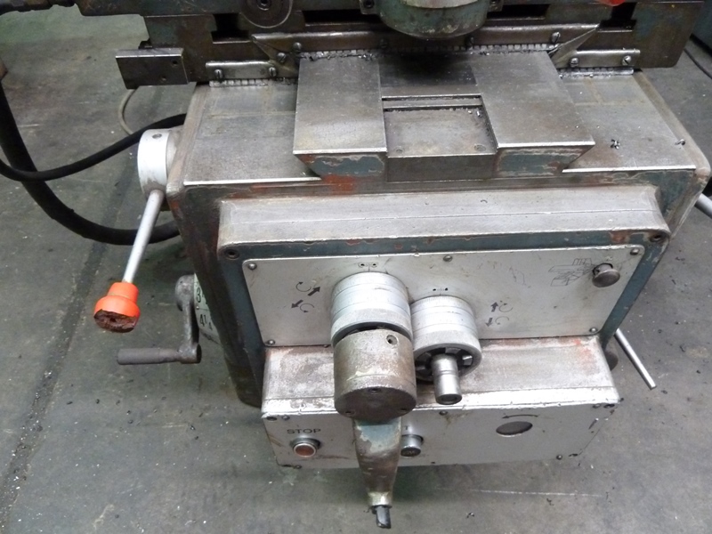 Ajax Vertical Milling Machine