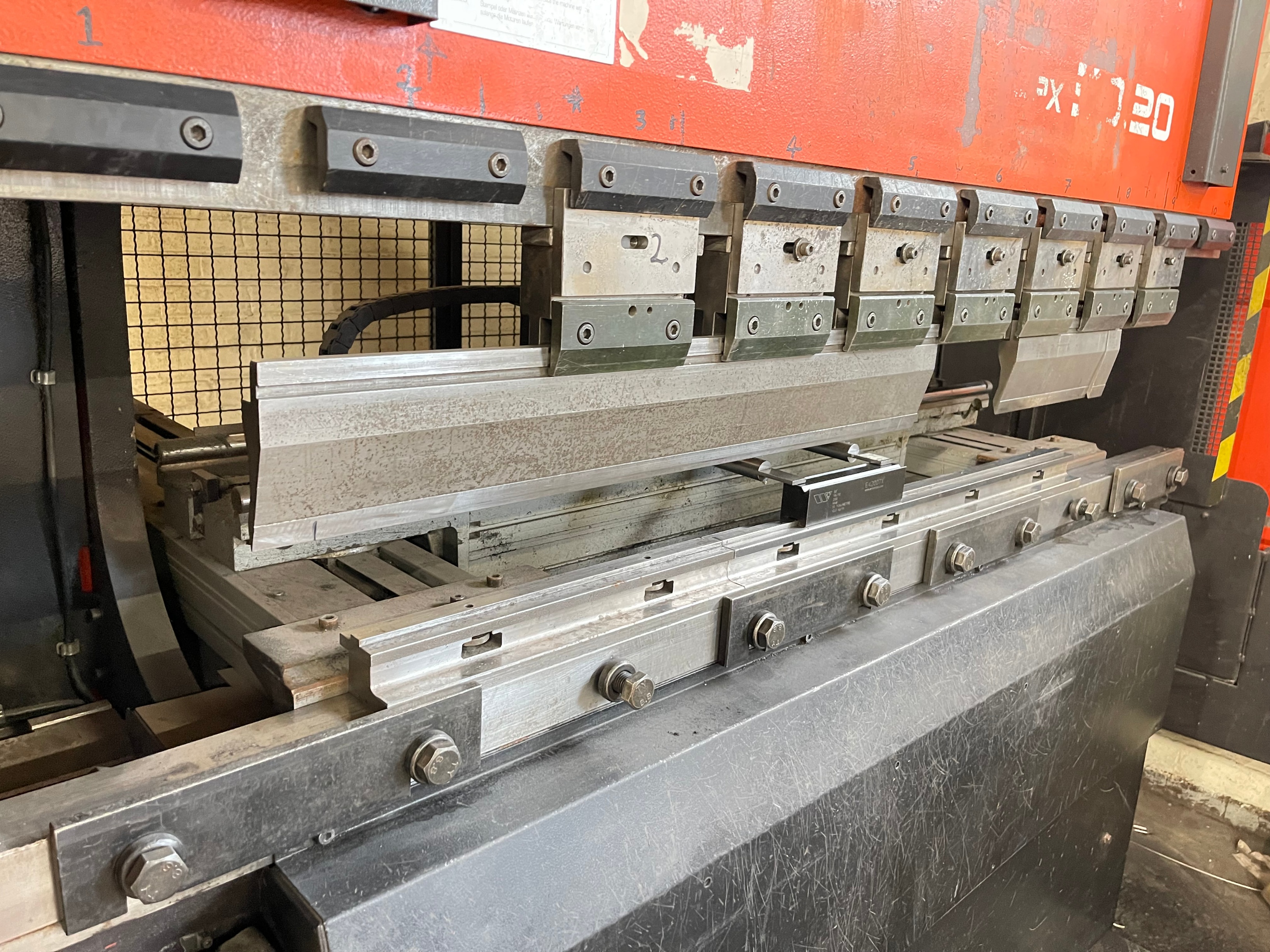 Amada APX 50-20, 7 Axis Press Brake Machine