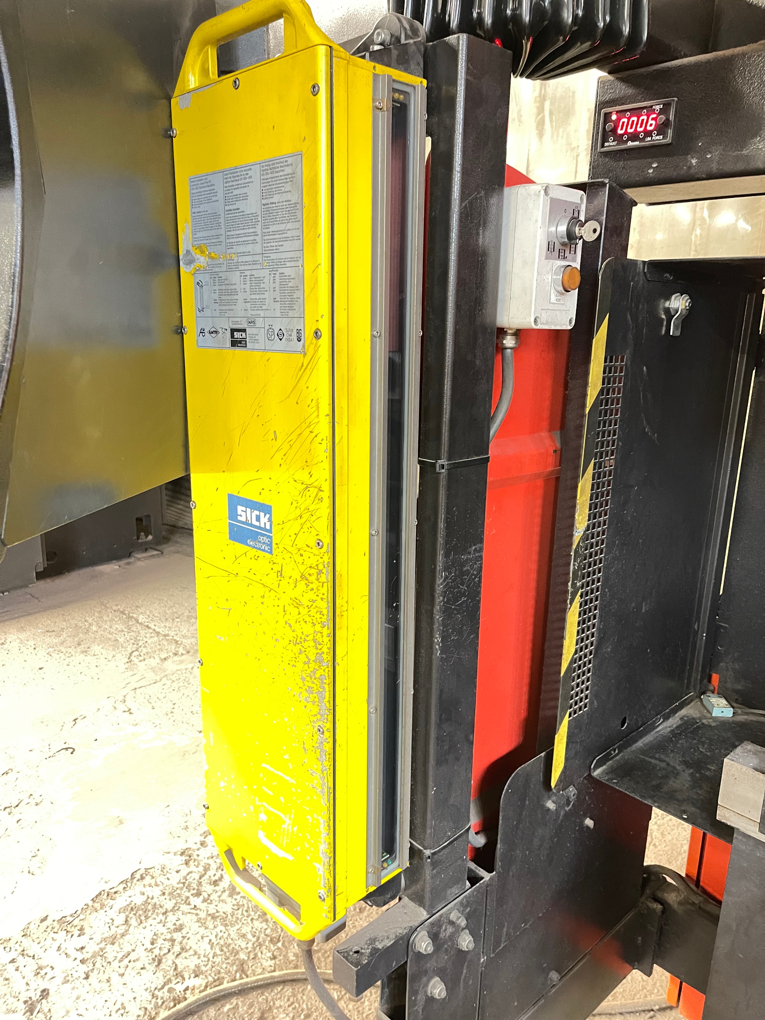 Amada APX 50-20, 7 Axis Press Brake Machine