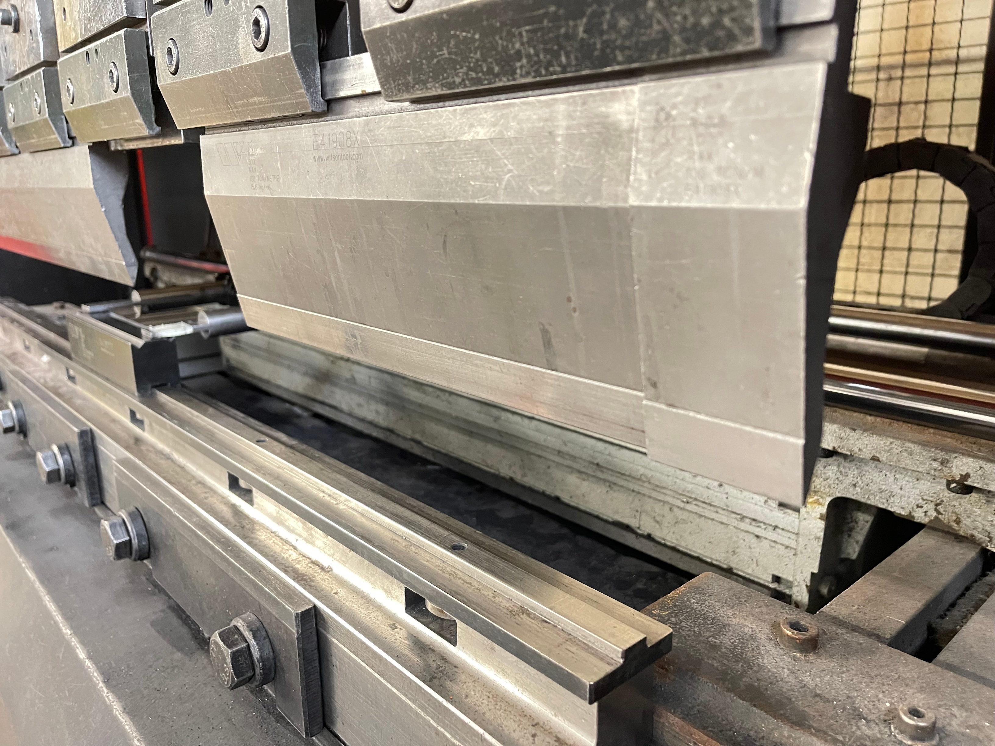 Amada APX 50-20, 7 Axis Press Brake Machine