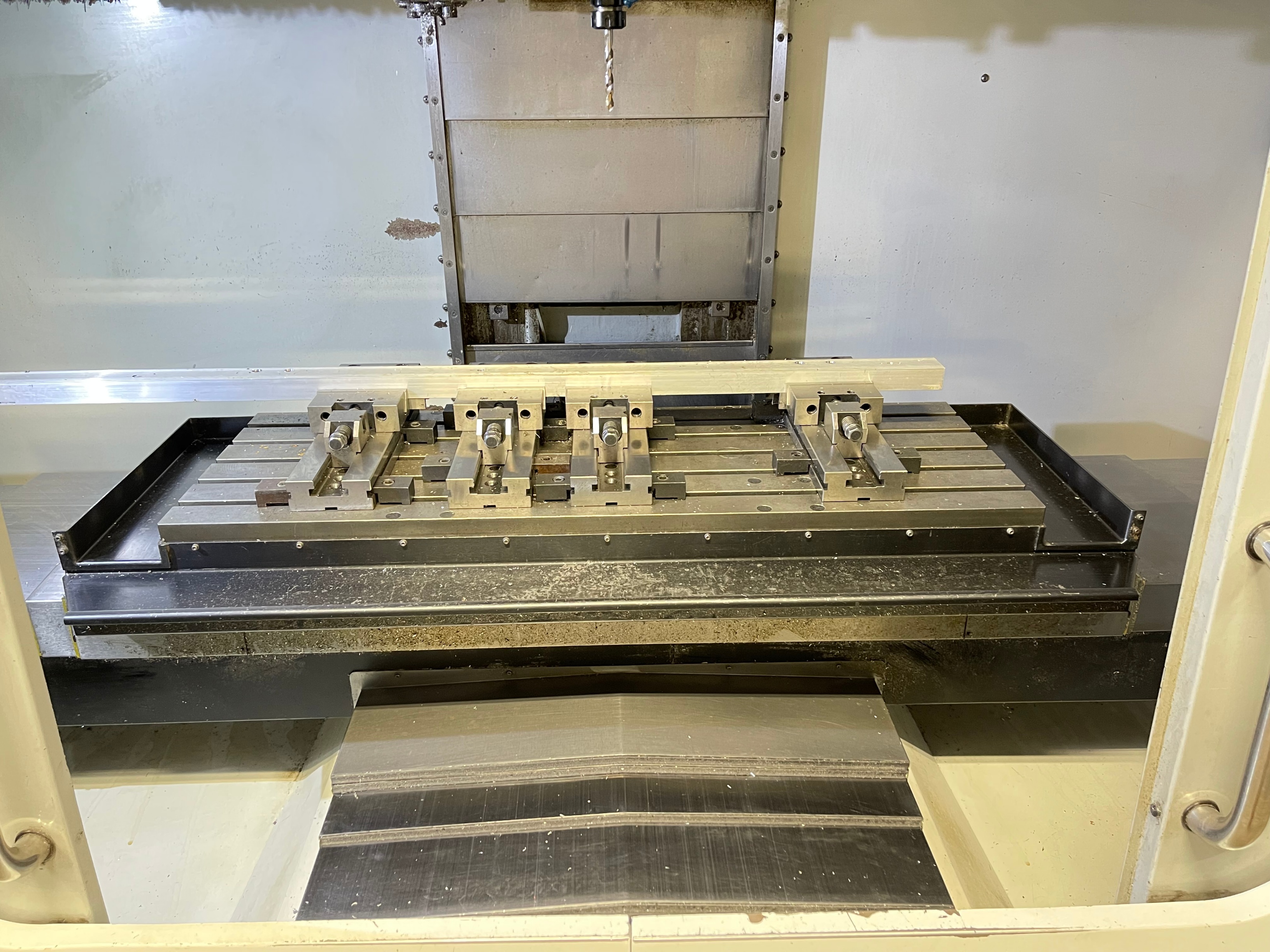 Haas VF-4SSHE CNC Vertical Machining Centre
