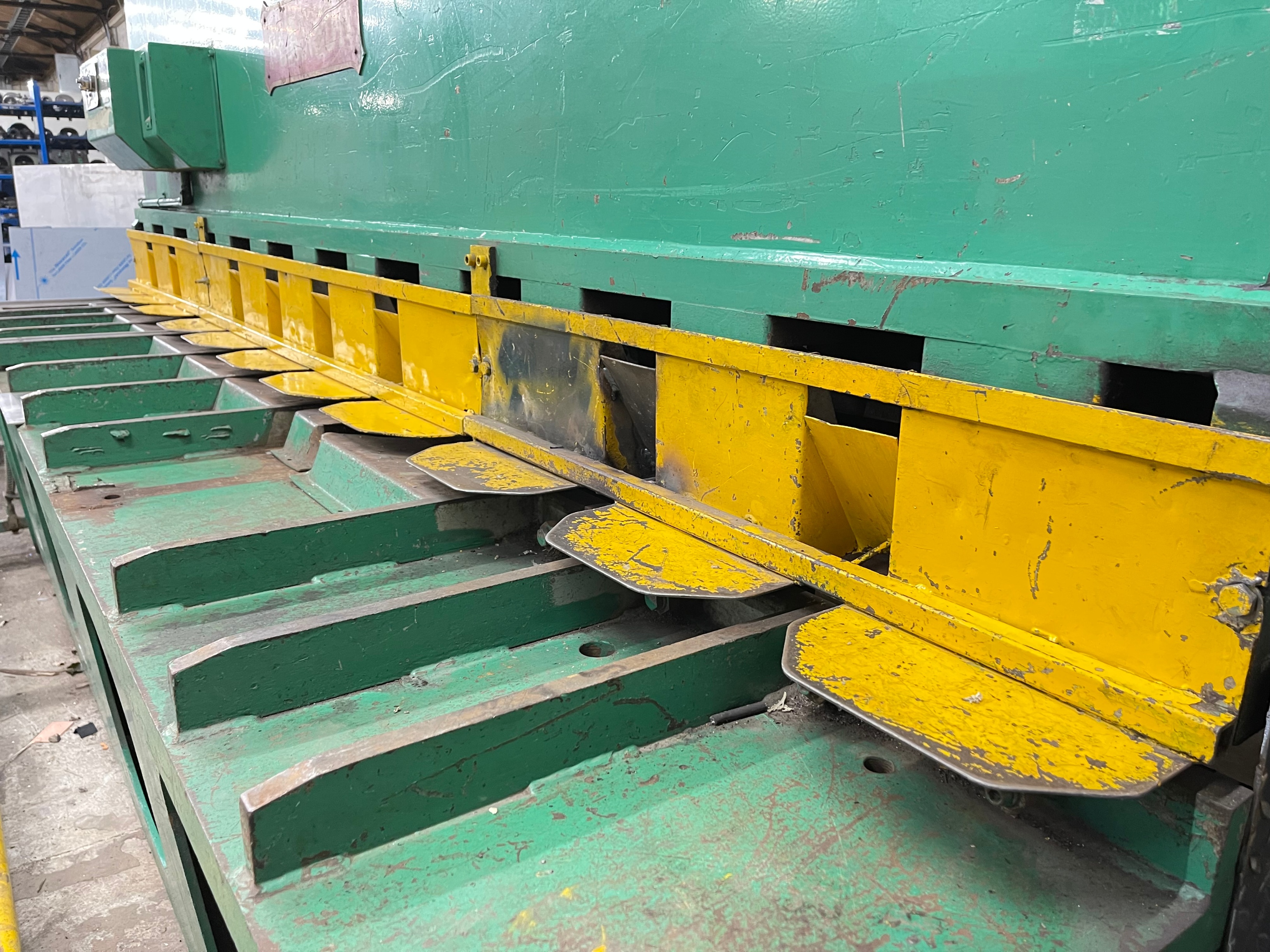 Pearson Powered Guillotine