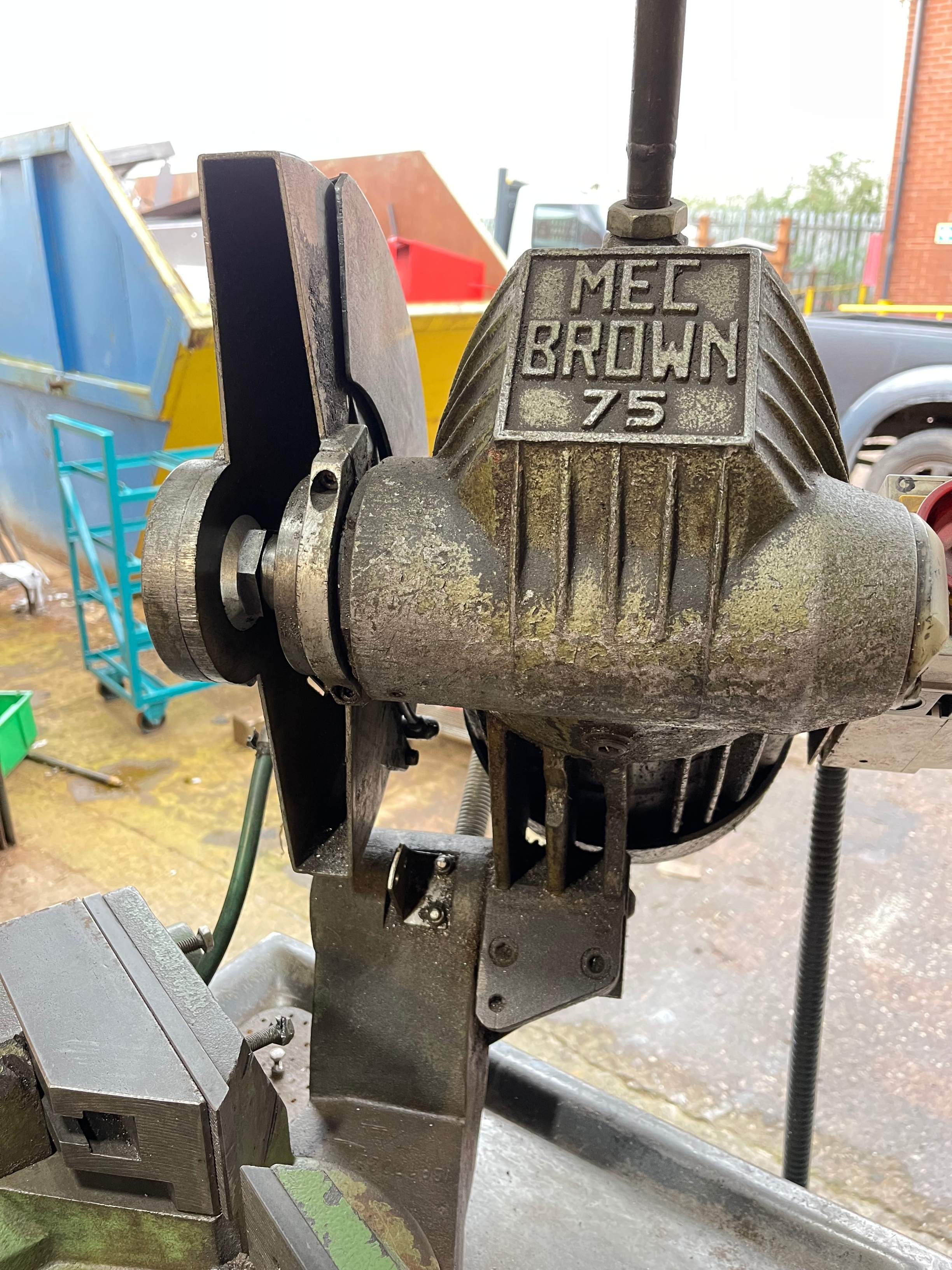 Pedrazzoli Mec Brown 75 Pull Down Cut Off Saw