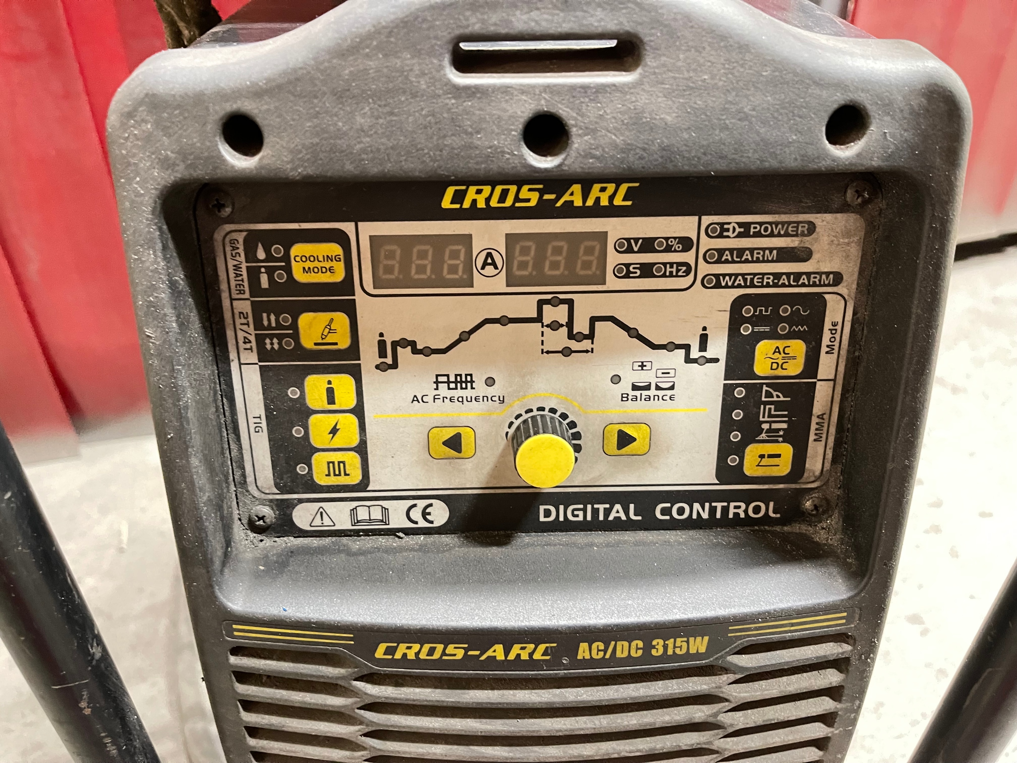 Weldfast Cros-Arc TIGACDC320GD Tig Welder