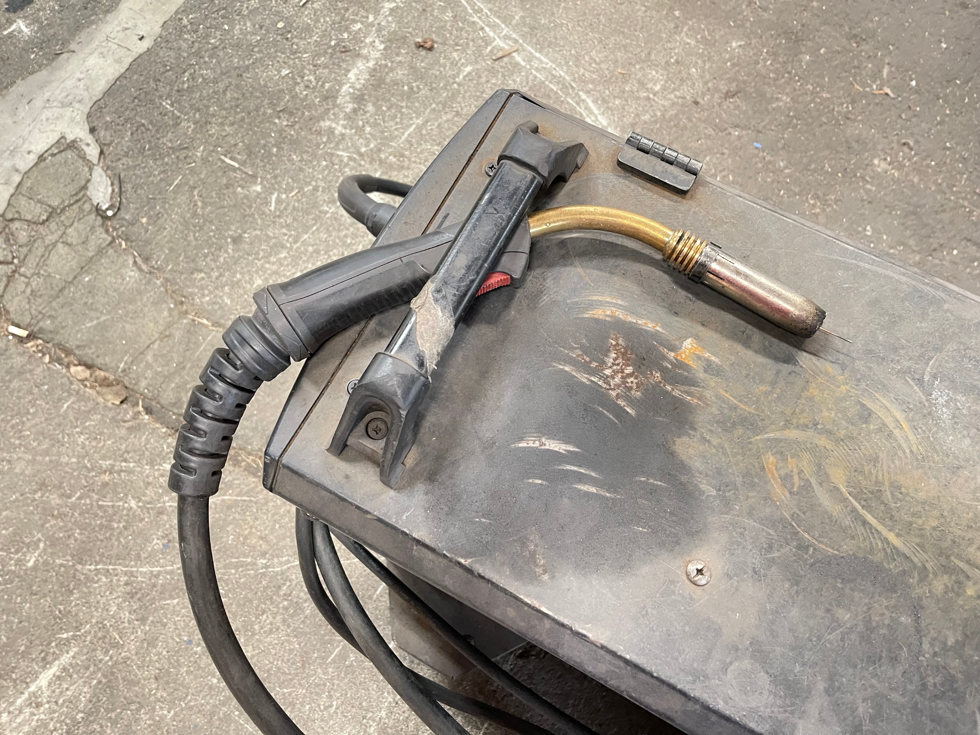 T & R Multi 400 Mig Welder