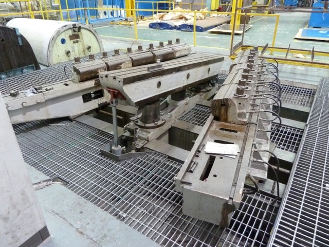 Erco Stretch Form Machine