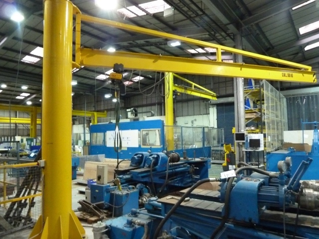 Pillar Crane 500kg