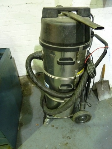 Sturdy Vac Wet Use Industrial Vacuum