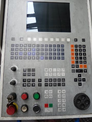 Mikron VCP800 Vertical Machining Centre