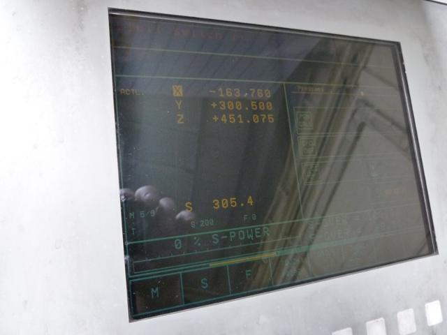 Mikron VCP800 Vertical Machining Centre