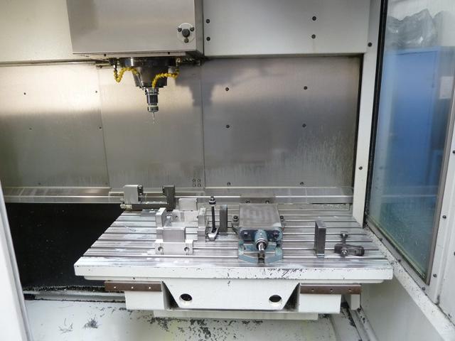 Mikron VCP800 Vertical Machining Centre