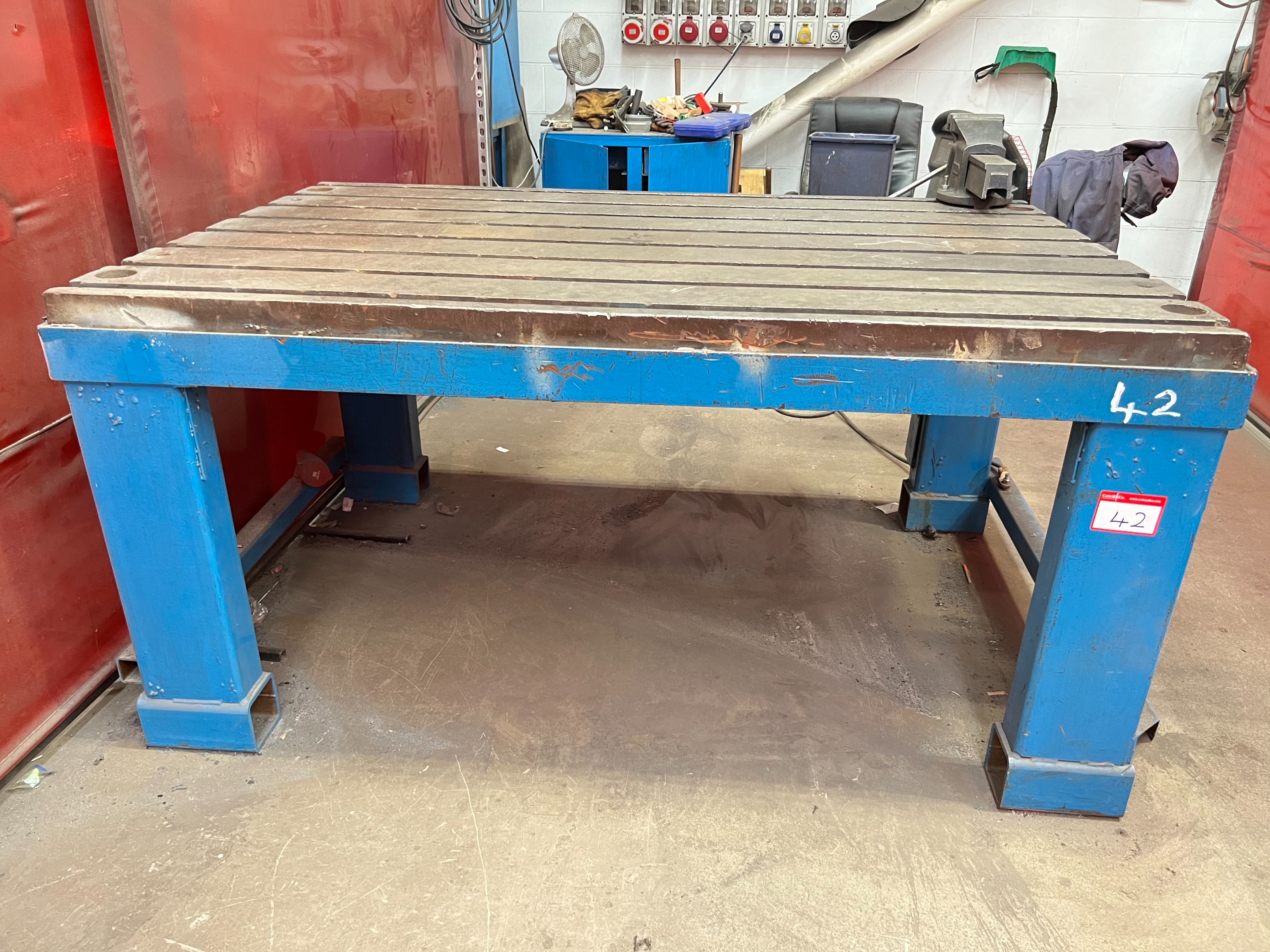 Tee Slotted Block 1800mm x 1200mm Floor Height 900mm
