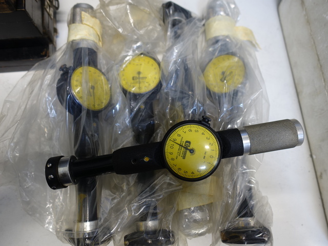 Standard Gauge Assorted bore gauges, dial type (Qty 14)