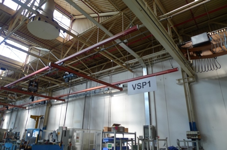 Demag Chain hoists with KBK monorail systems