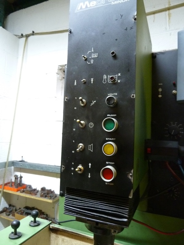 Mecrode Model Minor Die Sinking Electro Discharge Machine