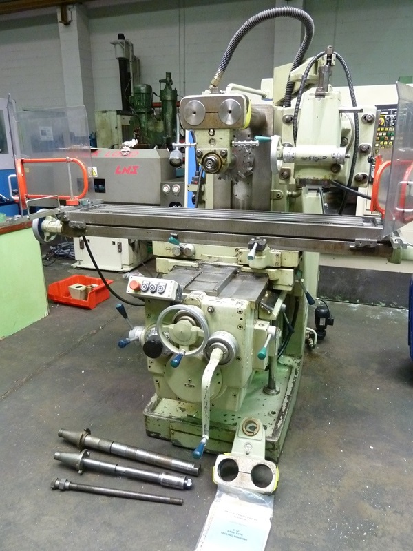 Kearney and Trecker Milwaukee 307 S-12 Horizontal Milling Machine