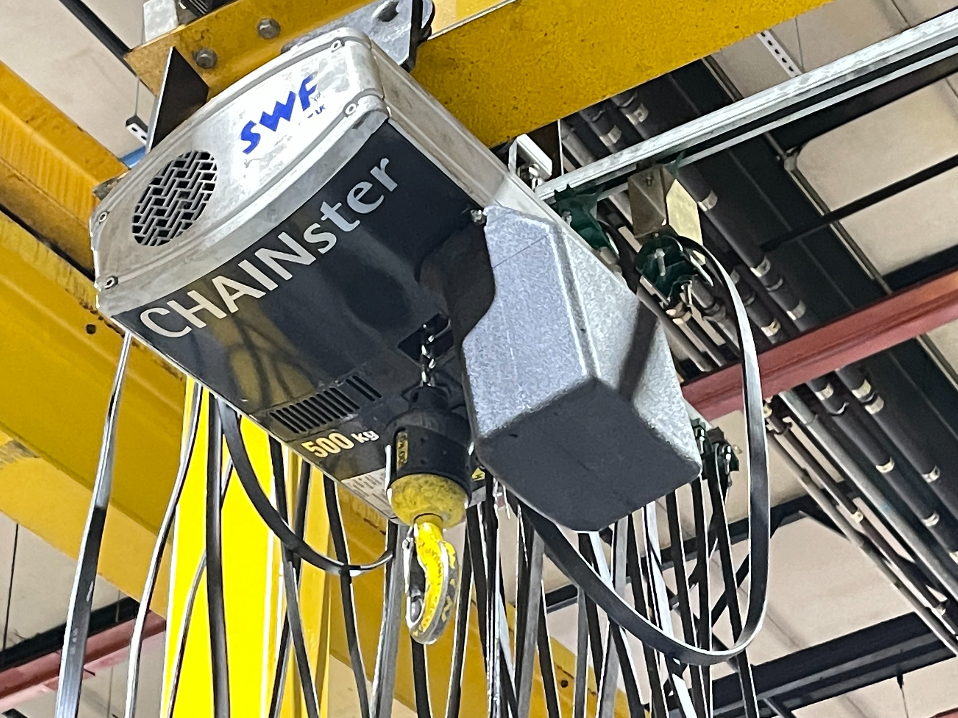 Overhead Beam with SWF Chainster