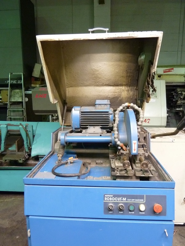 Metkon Robocut-M Cut off Machine