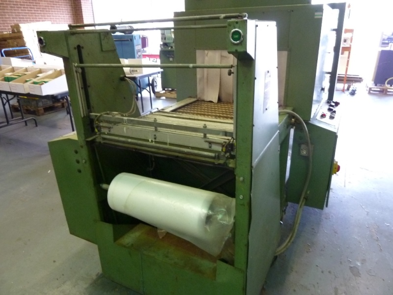 EDL Model 24/12ST Shrink Wrap Machine