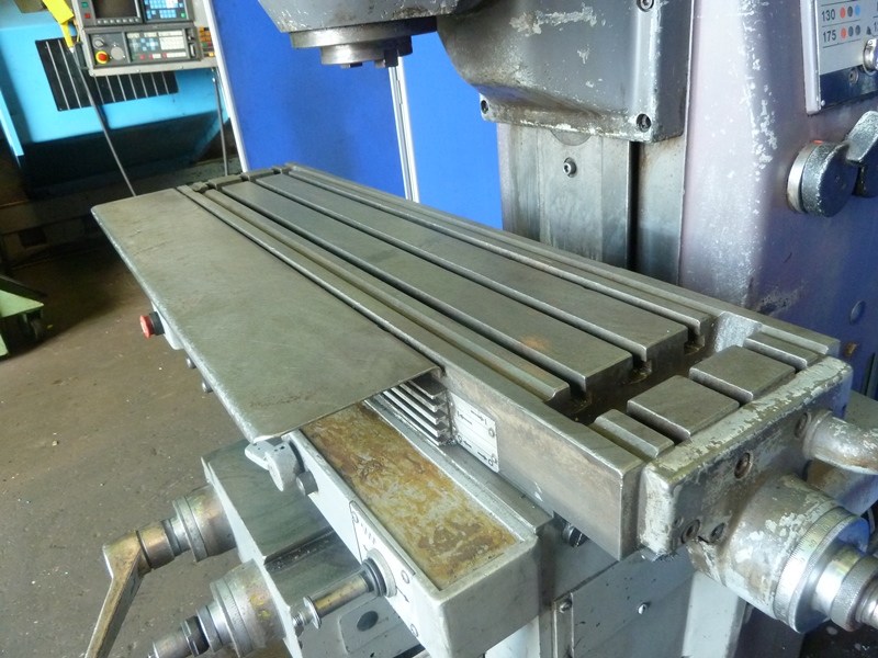 Bridgeport 1S Horizontal Milling Machine