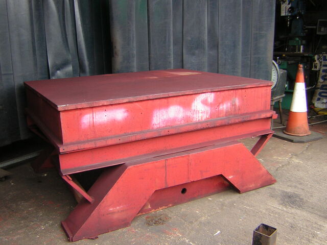 Steel Table, 6ft x 5ft