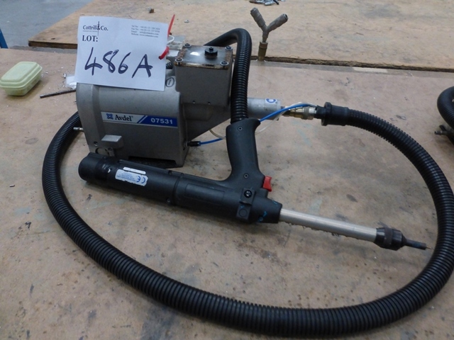 Avdel Pneumatic Rivetter