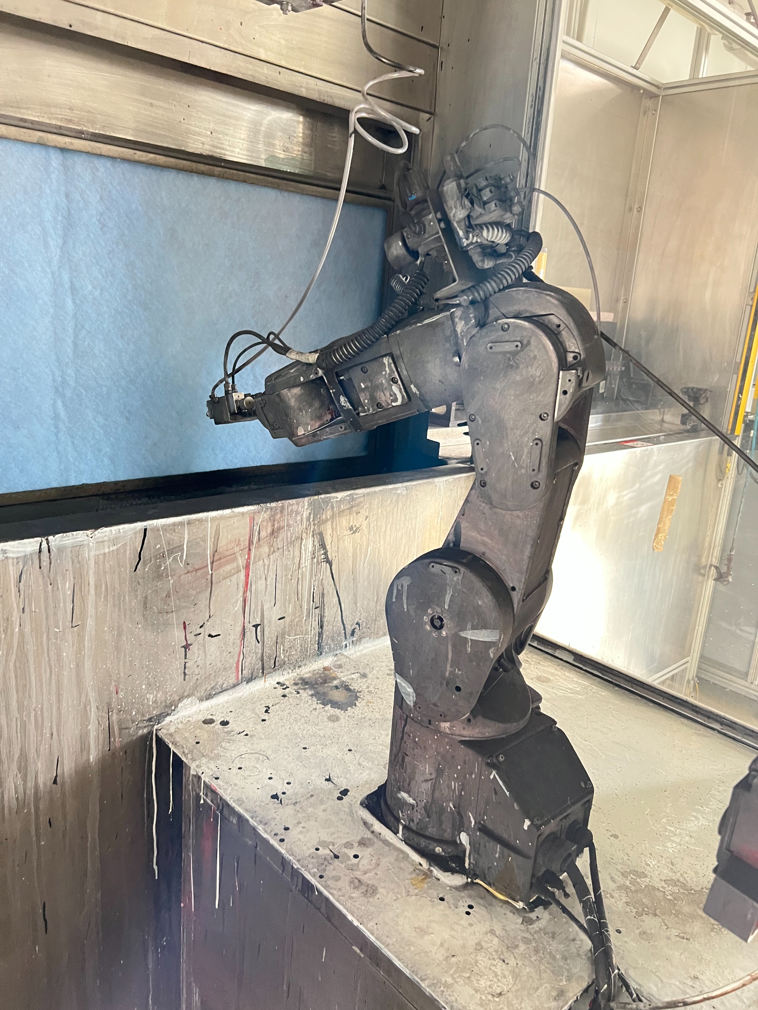 Mitsubishi Paint Spray Robot