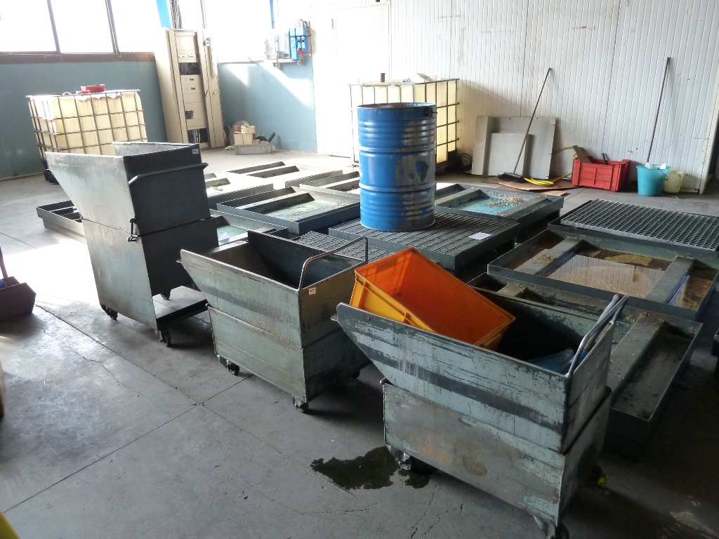 Qty of Oil Catchers