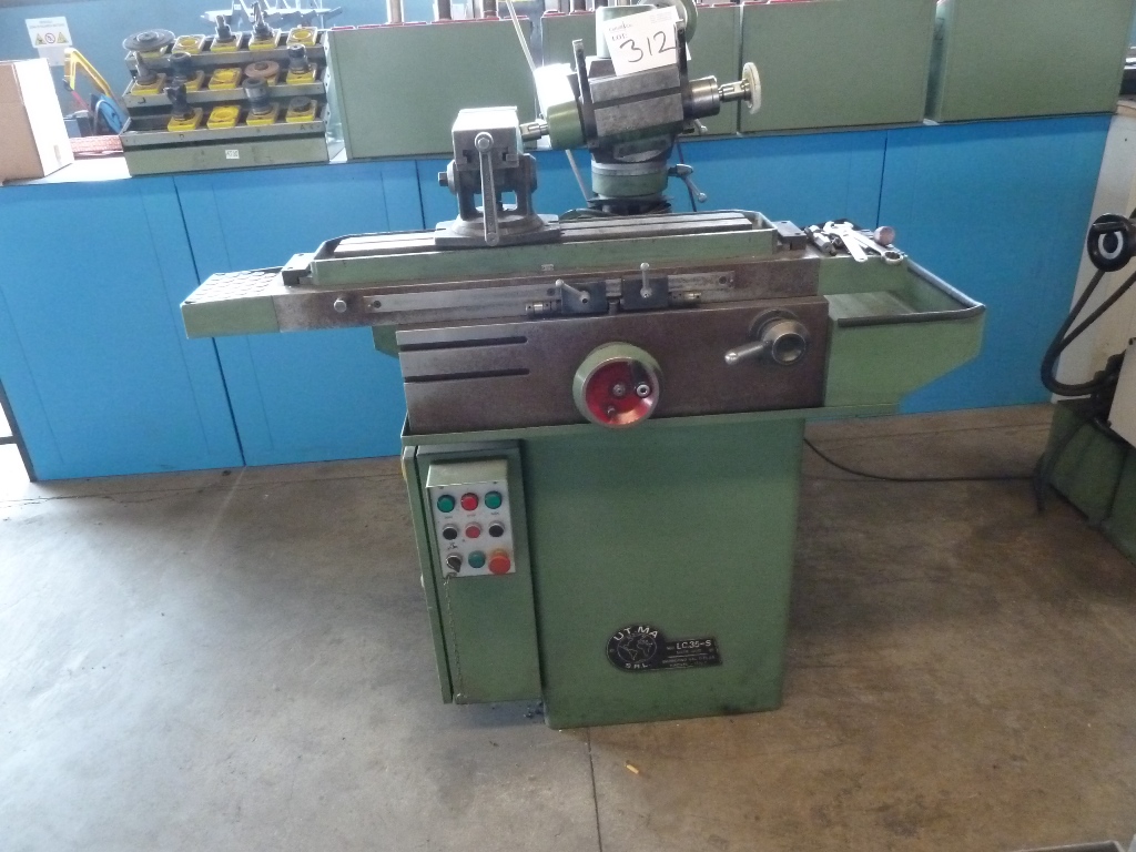 UTMA LC.35-S Tool and Cutter Grinder