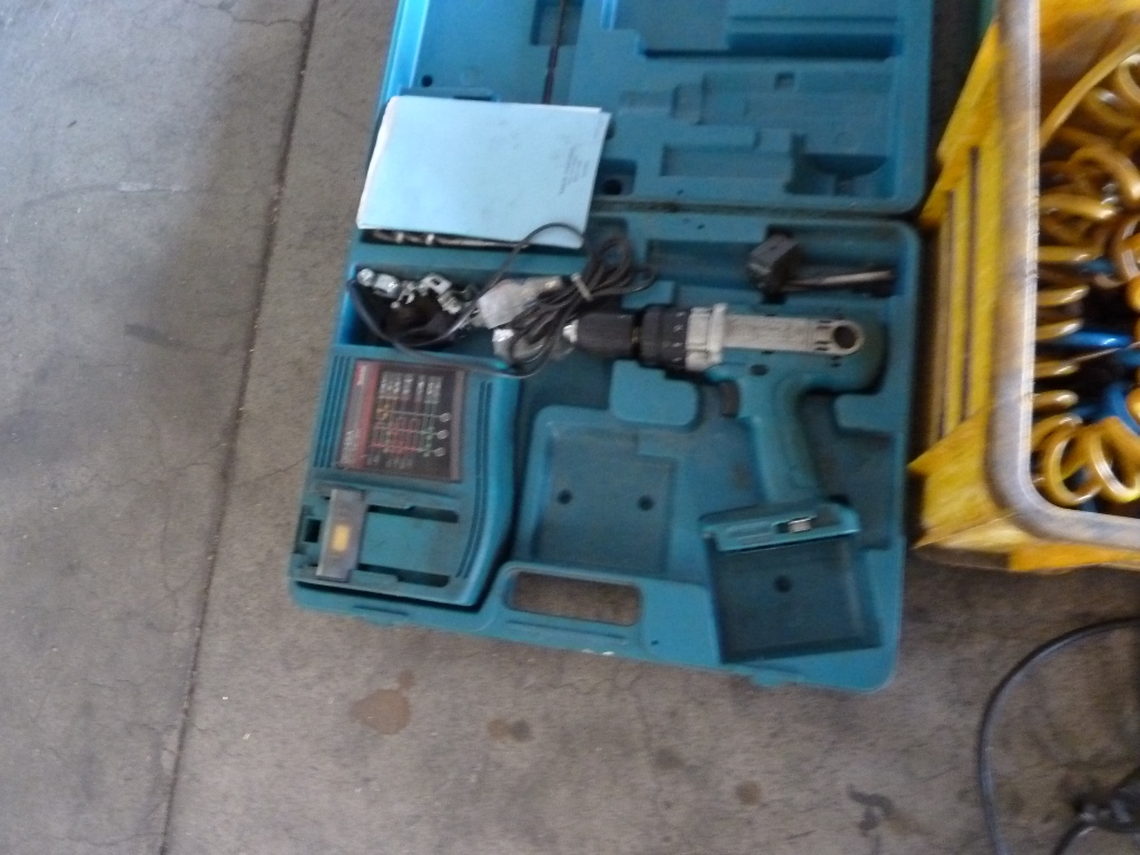 Qty Air Tools, Hand Tools, Drill, Electric Grinder