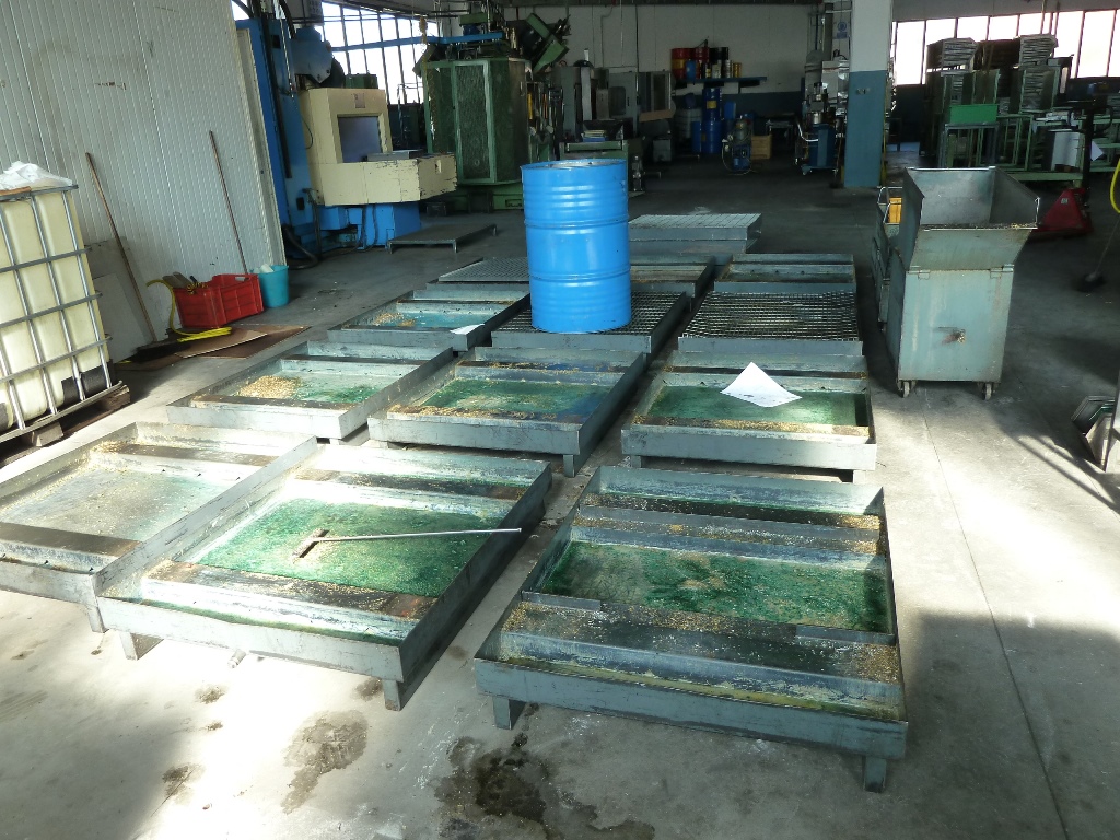 Qty of Oil Catchers