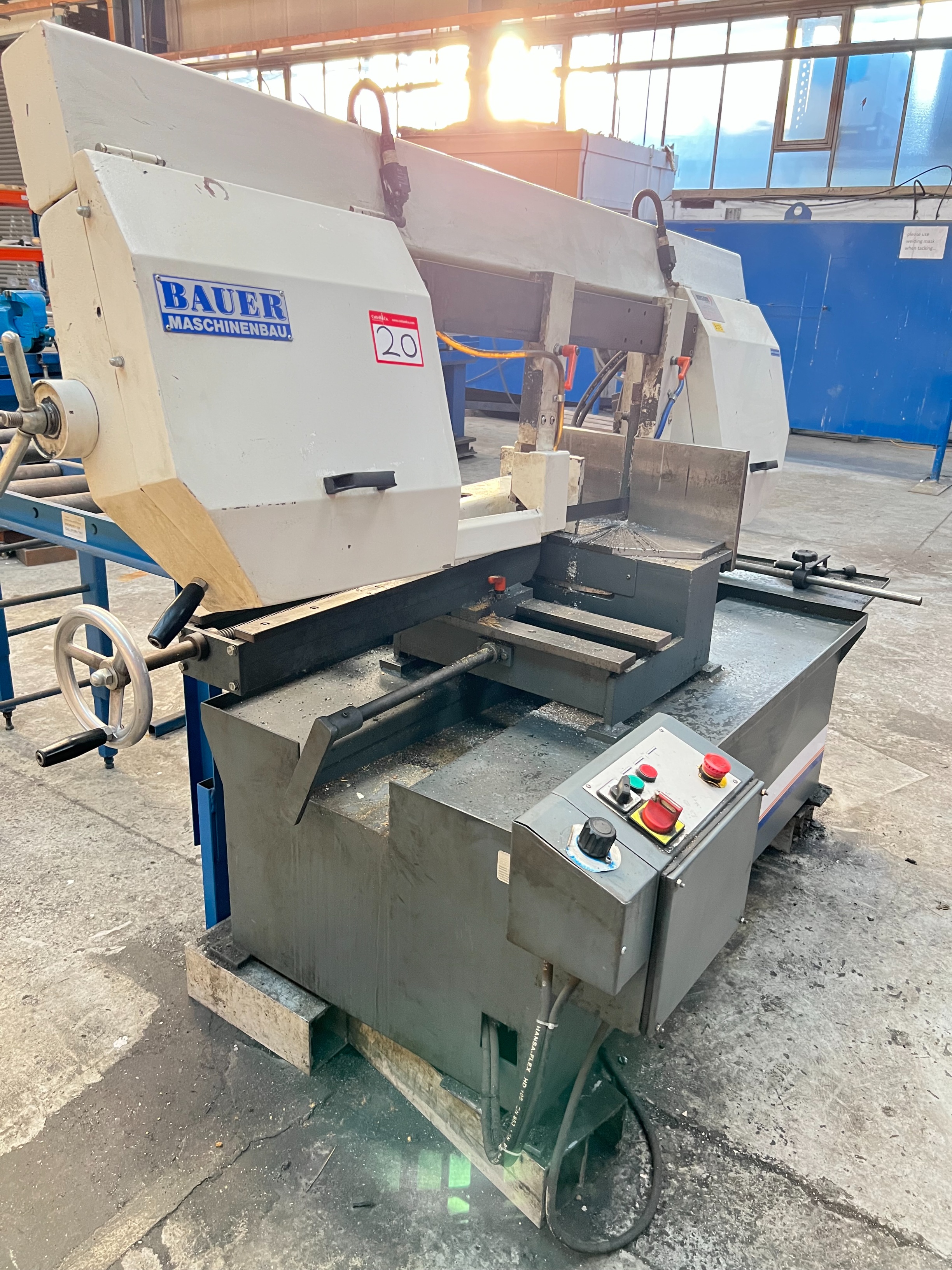 Bauer S 320 DG - L Horizontal Bandsaw