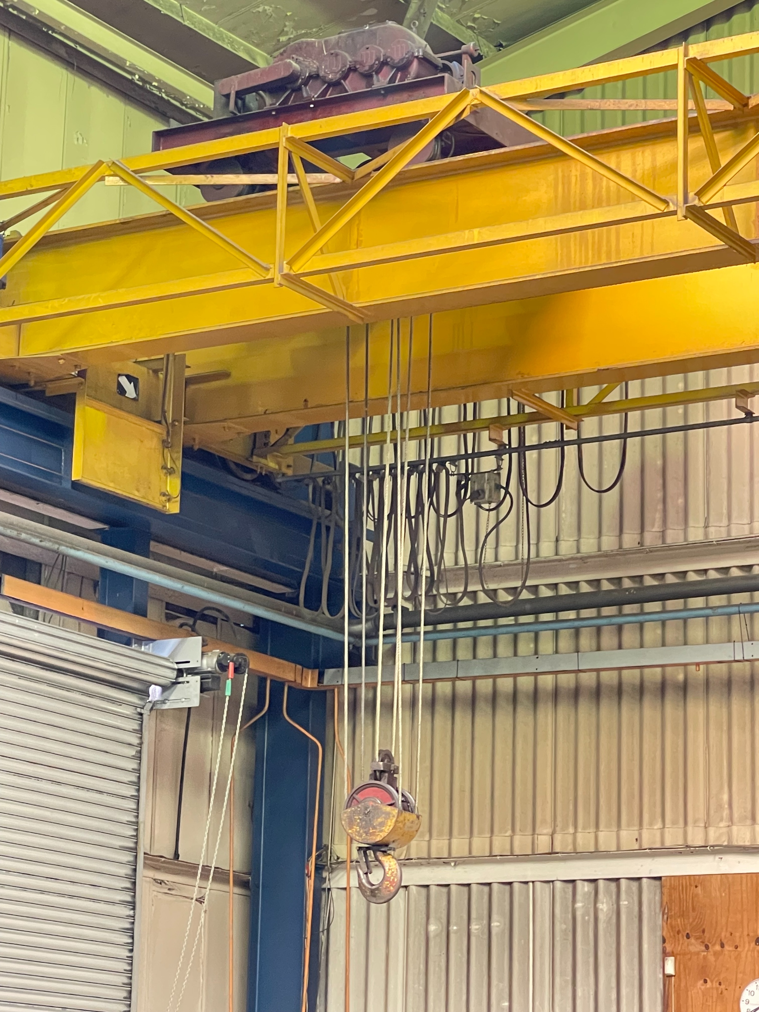 Wharton Overhead Travelling Gantry Crane