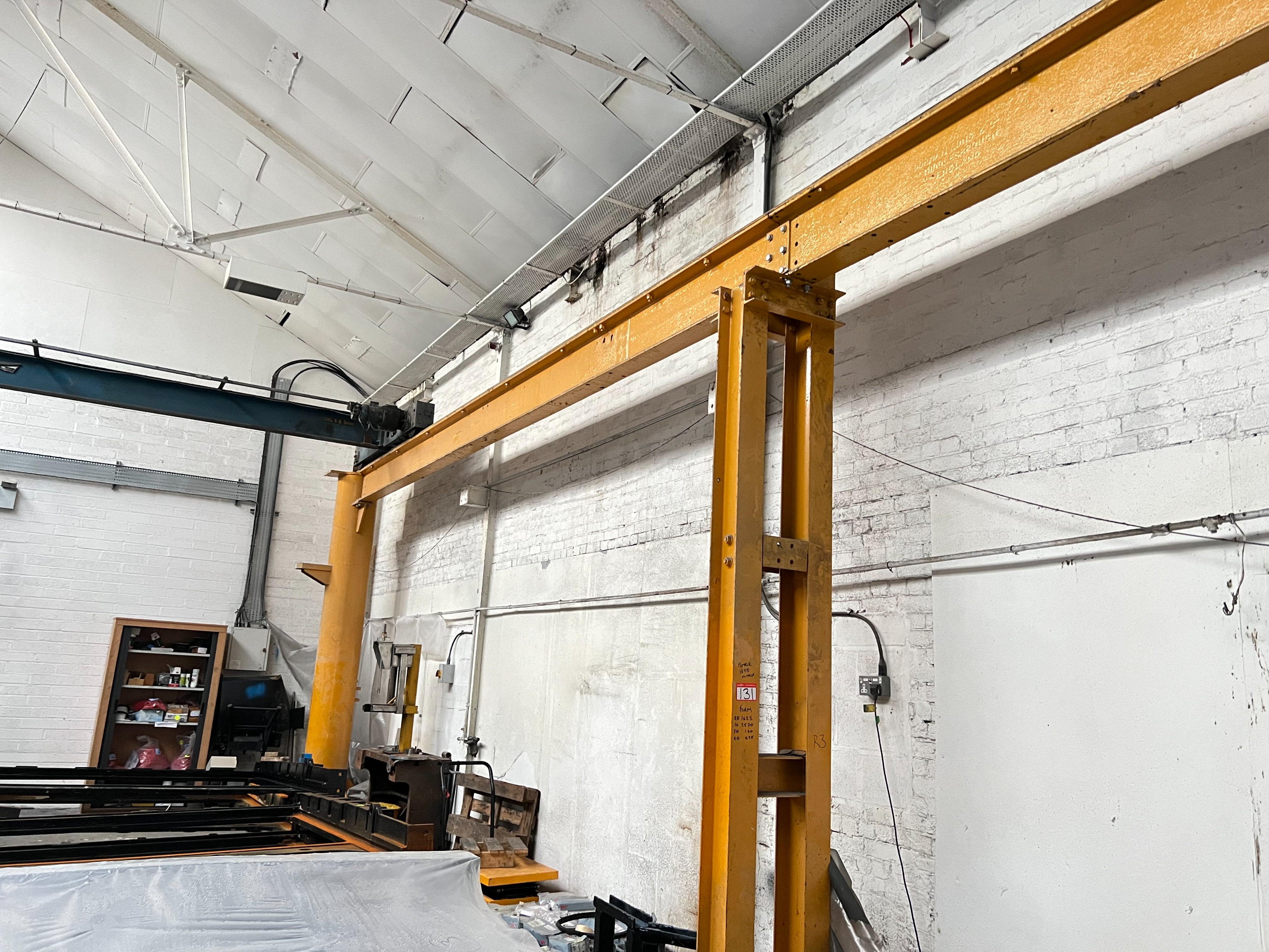 Floor Standing Overhead Travelling Gantry Crane