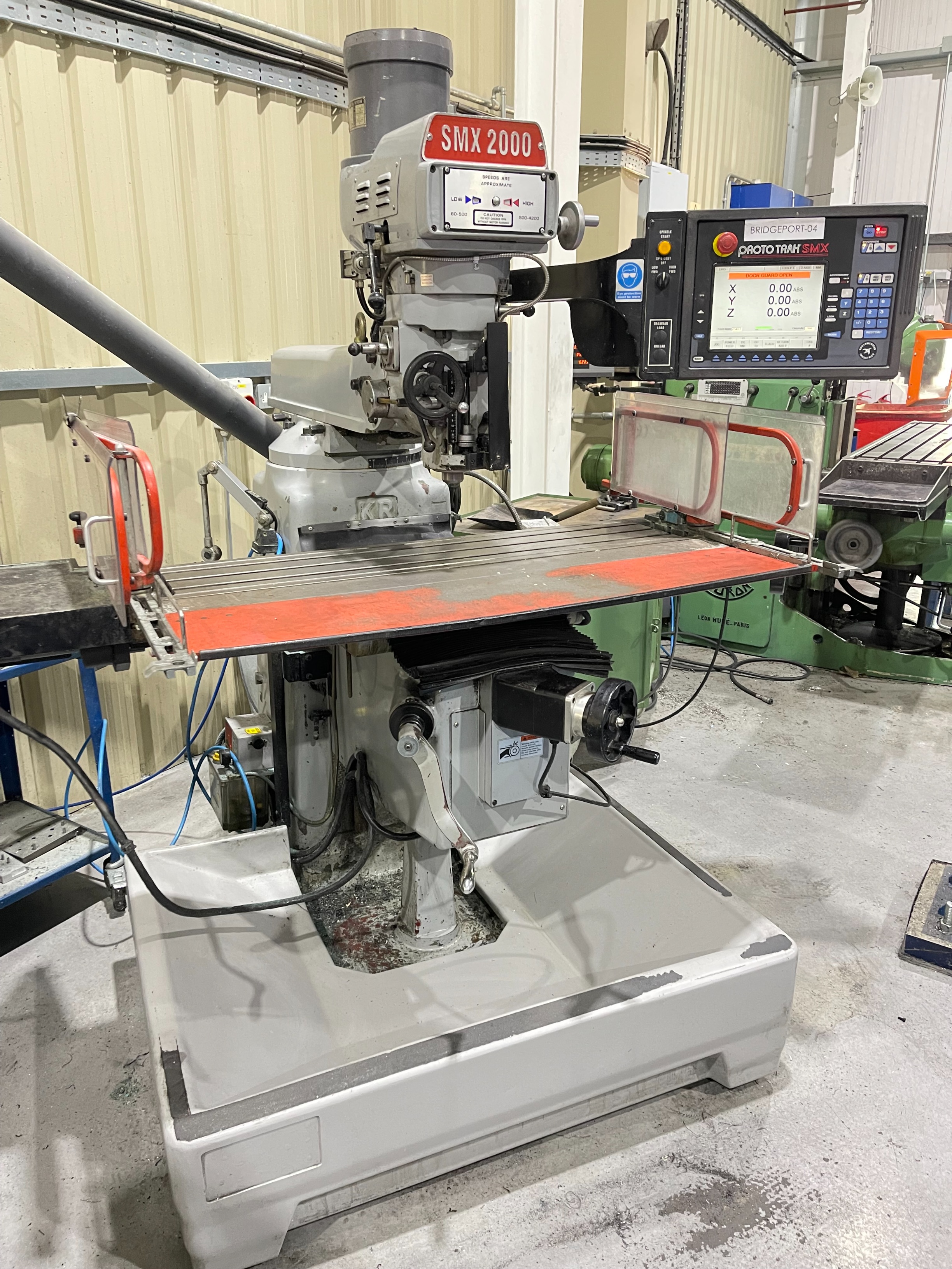 XYZ SMX2000 Turret Mill