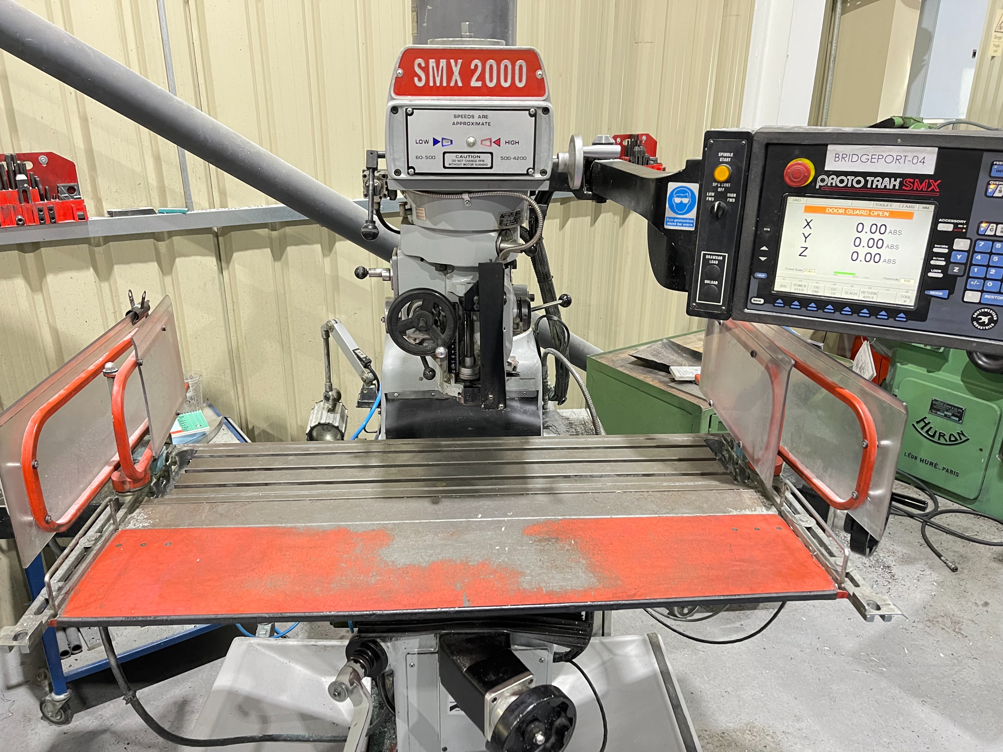 XYZ SMX2000 Turret Mill