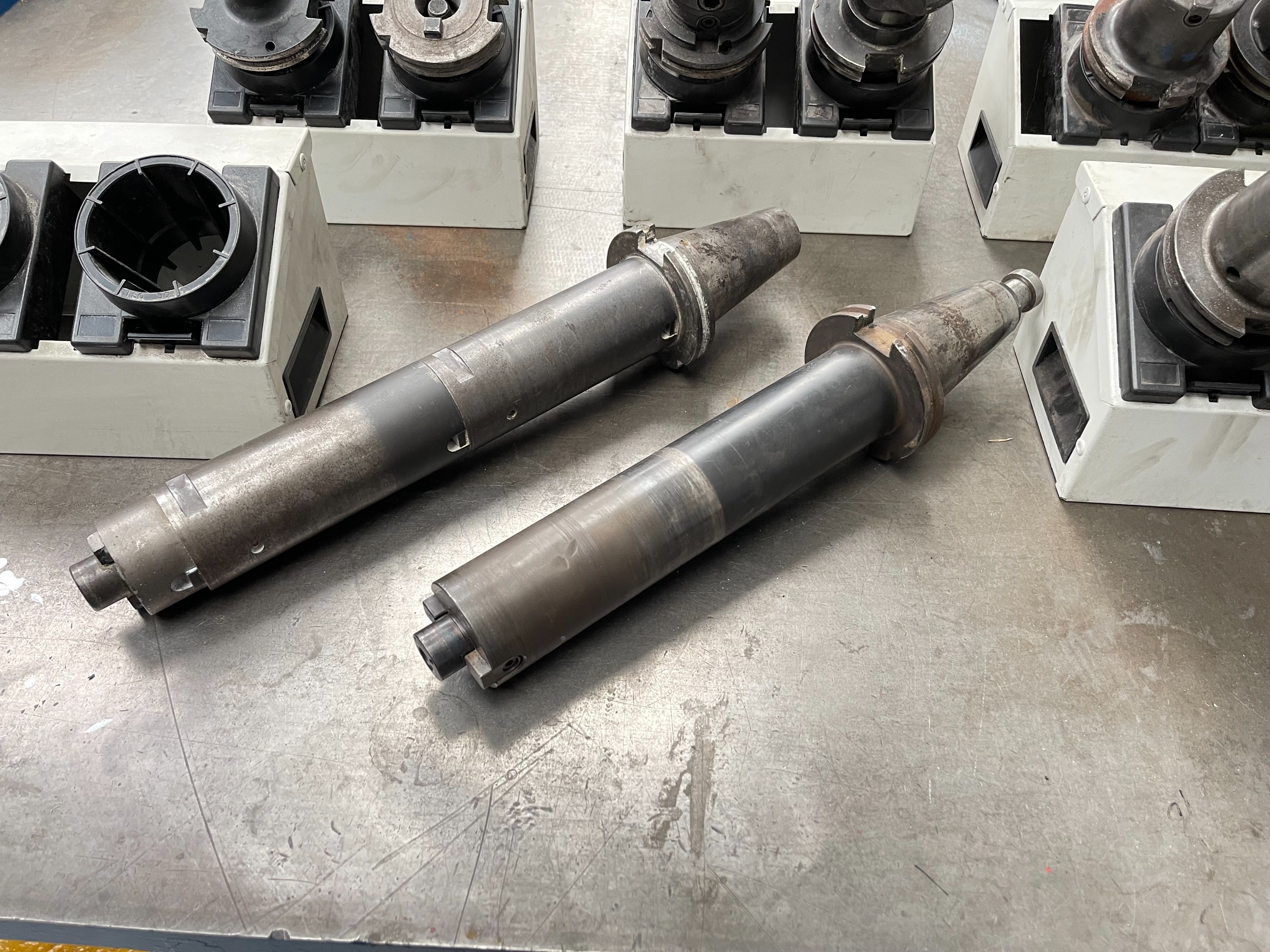 (10) x CAT50 Tooling