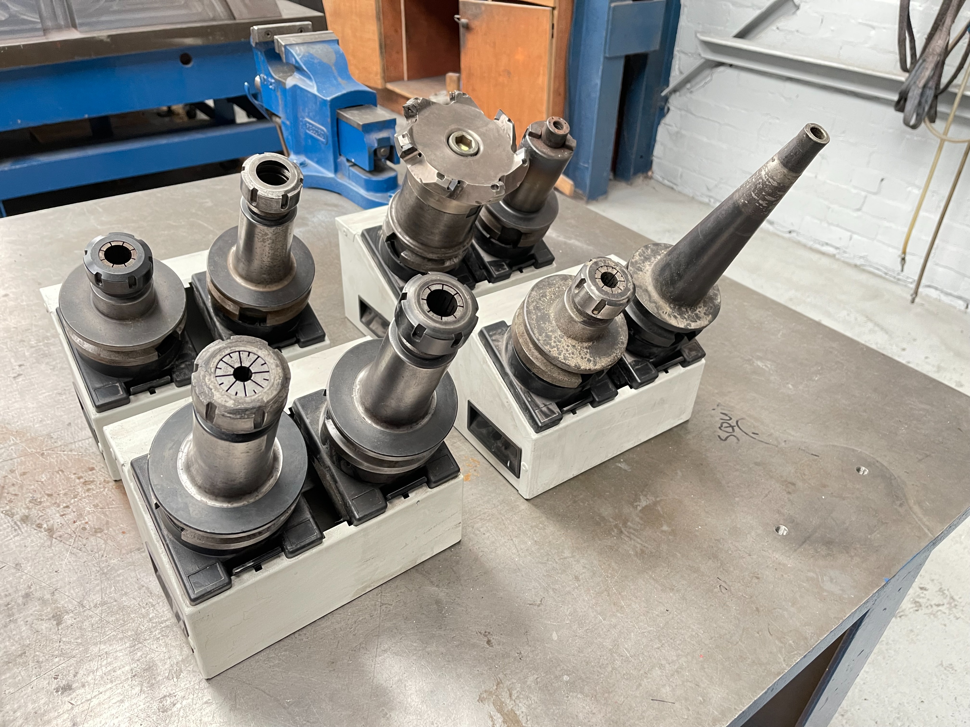 (8) x BT50 Tooling