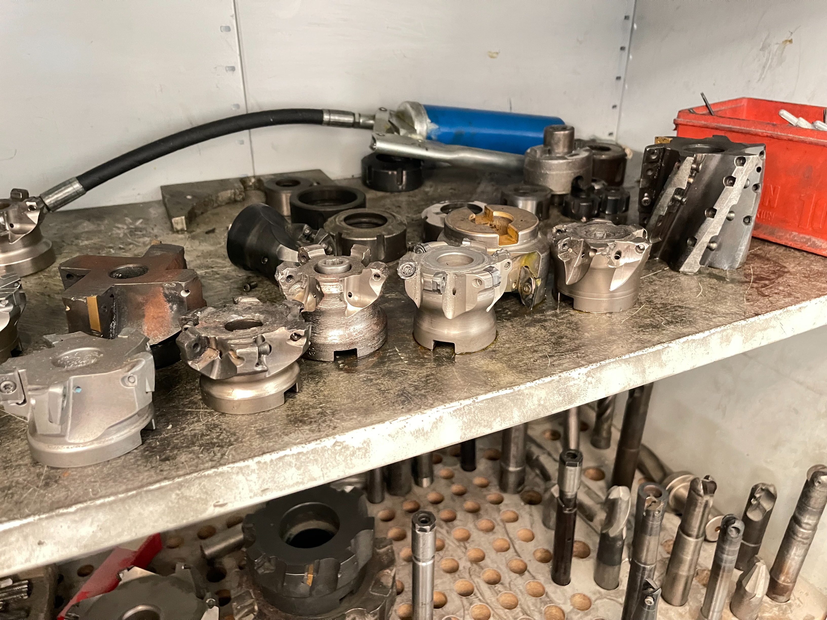 Qty of Cutters, Face Mills, Collets