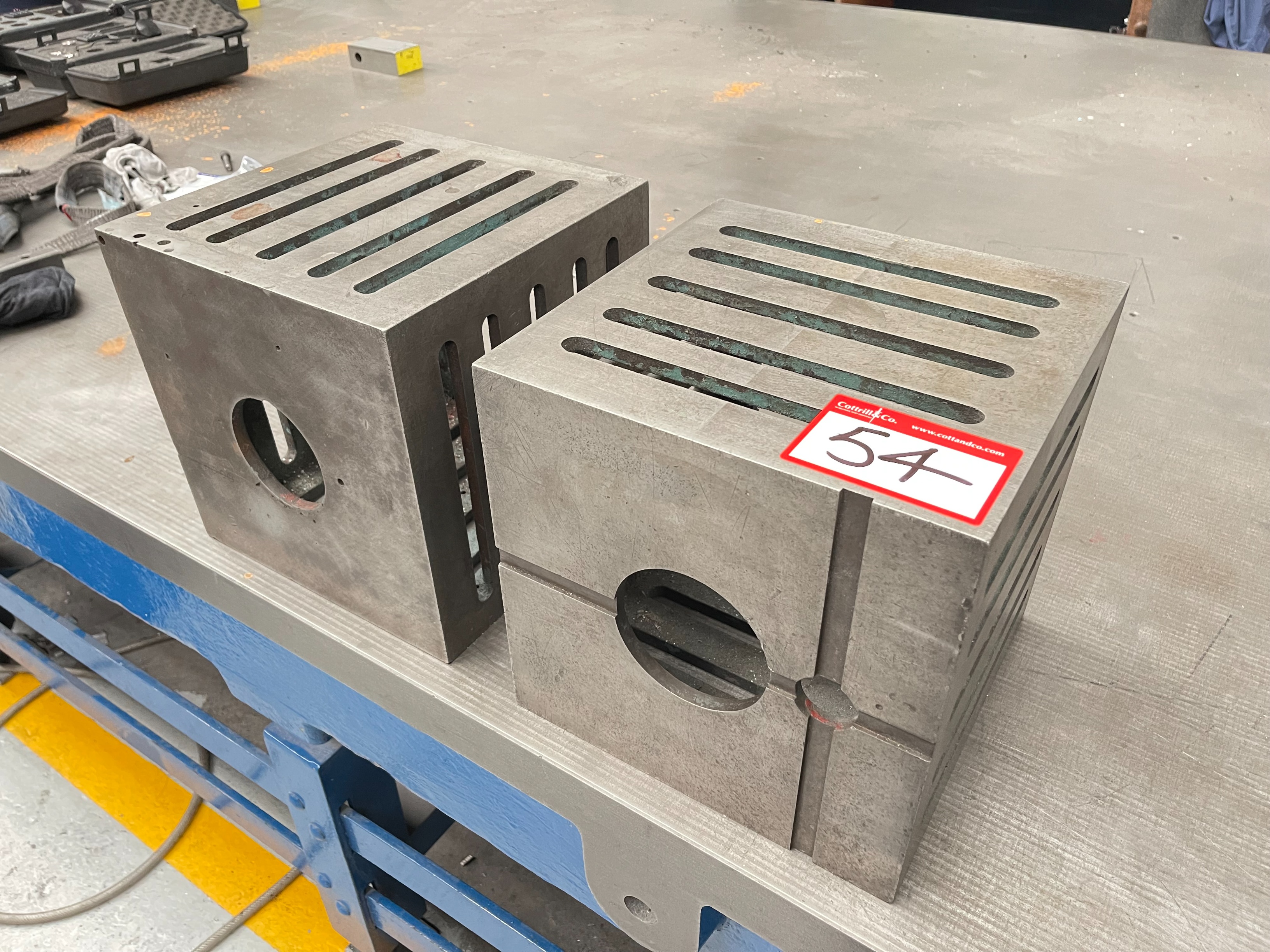 (2) x Cubes, 300mm x 300mm