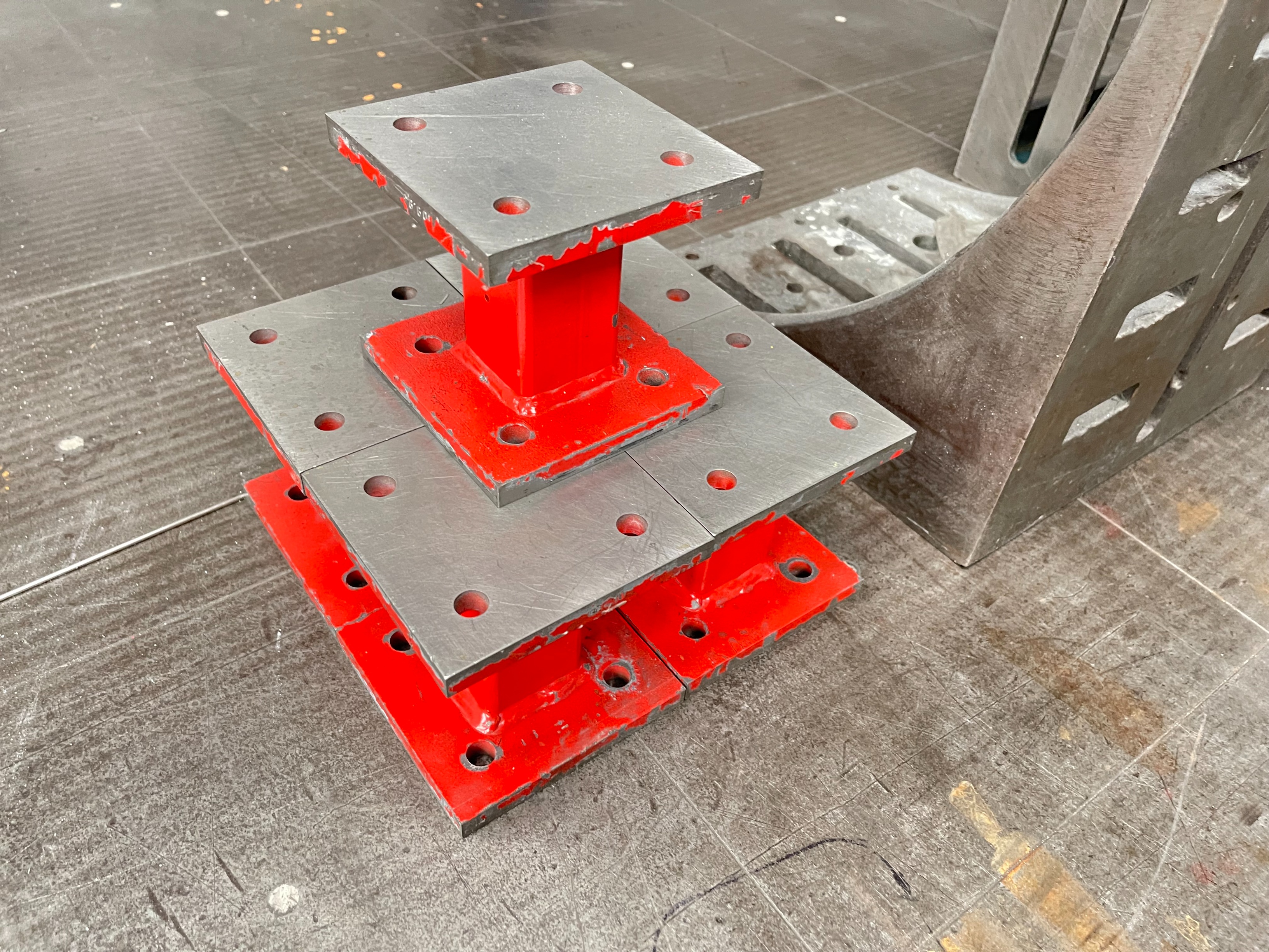 Cube 300mm x 300mm, Angle Plate 300mm x 300mm and Risers