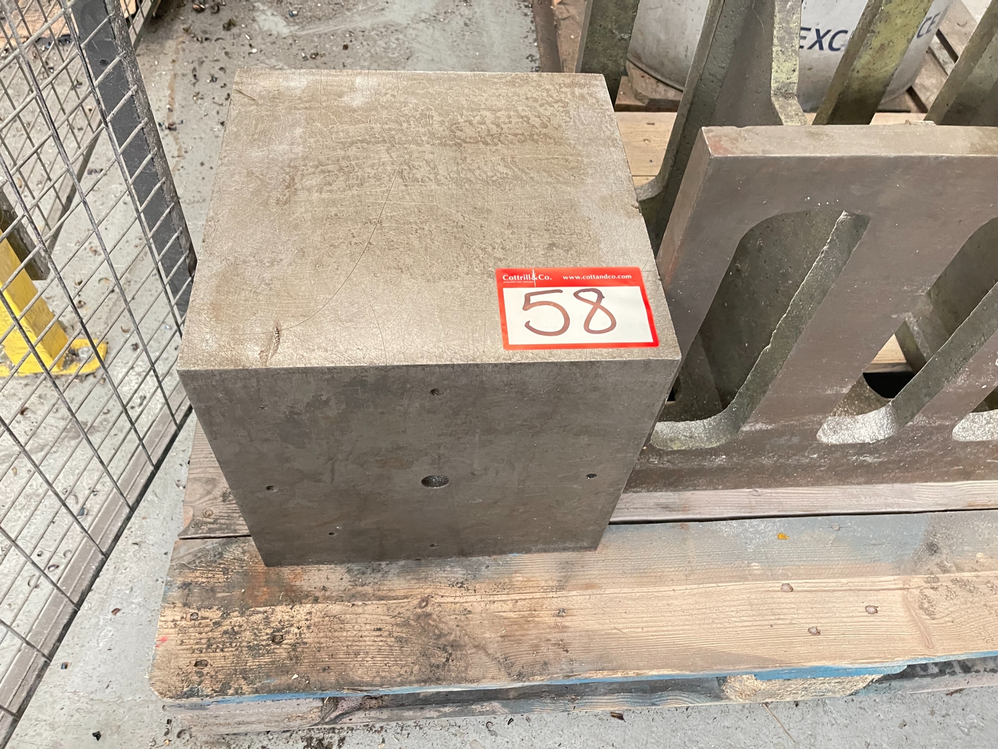 Cube 310mm x 310mm, Block 600mm x 360mm