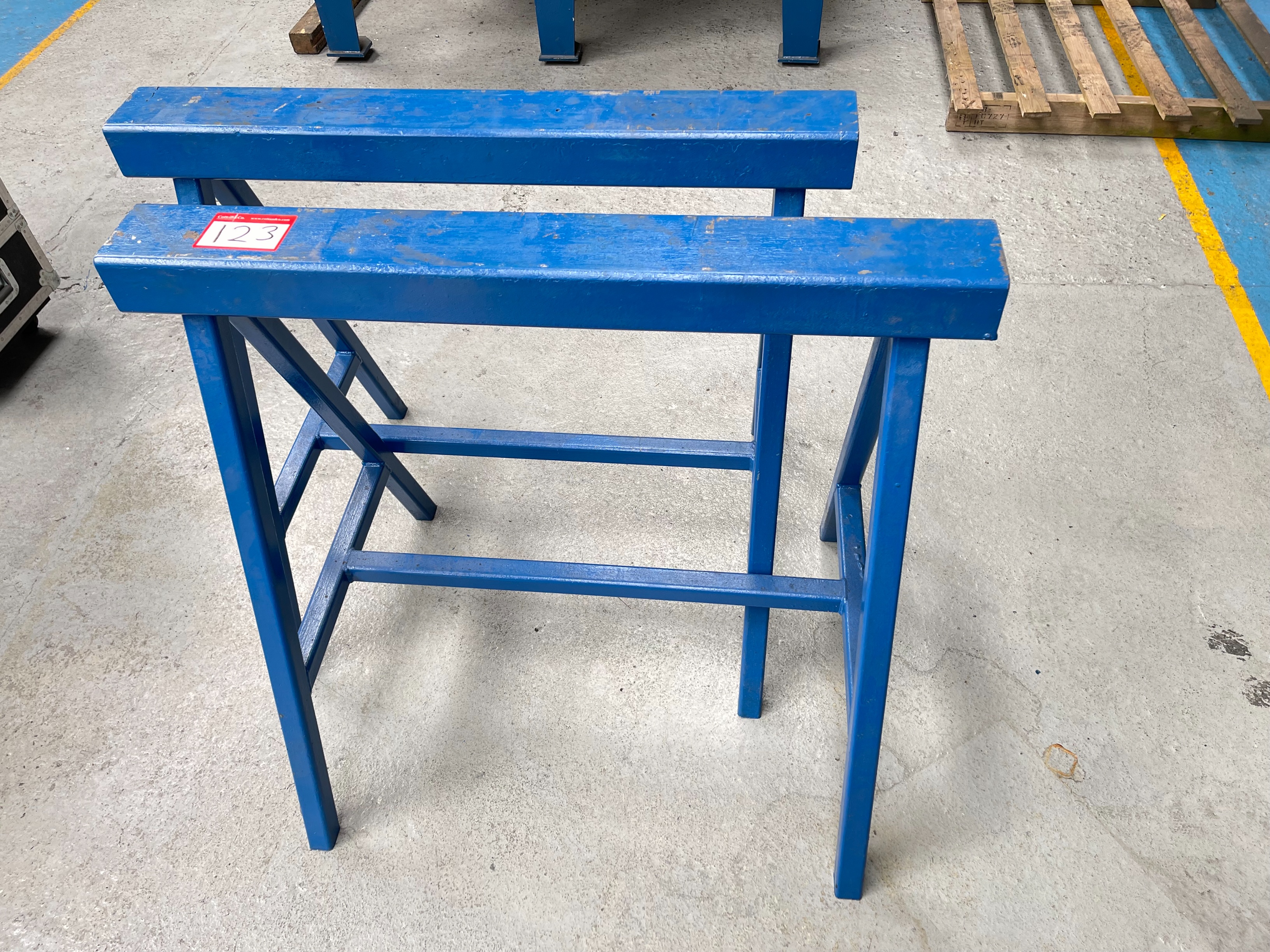 (2) x Tressals 1m x 930mm