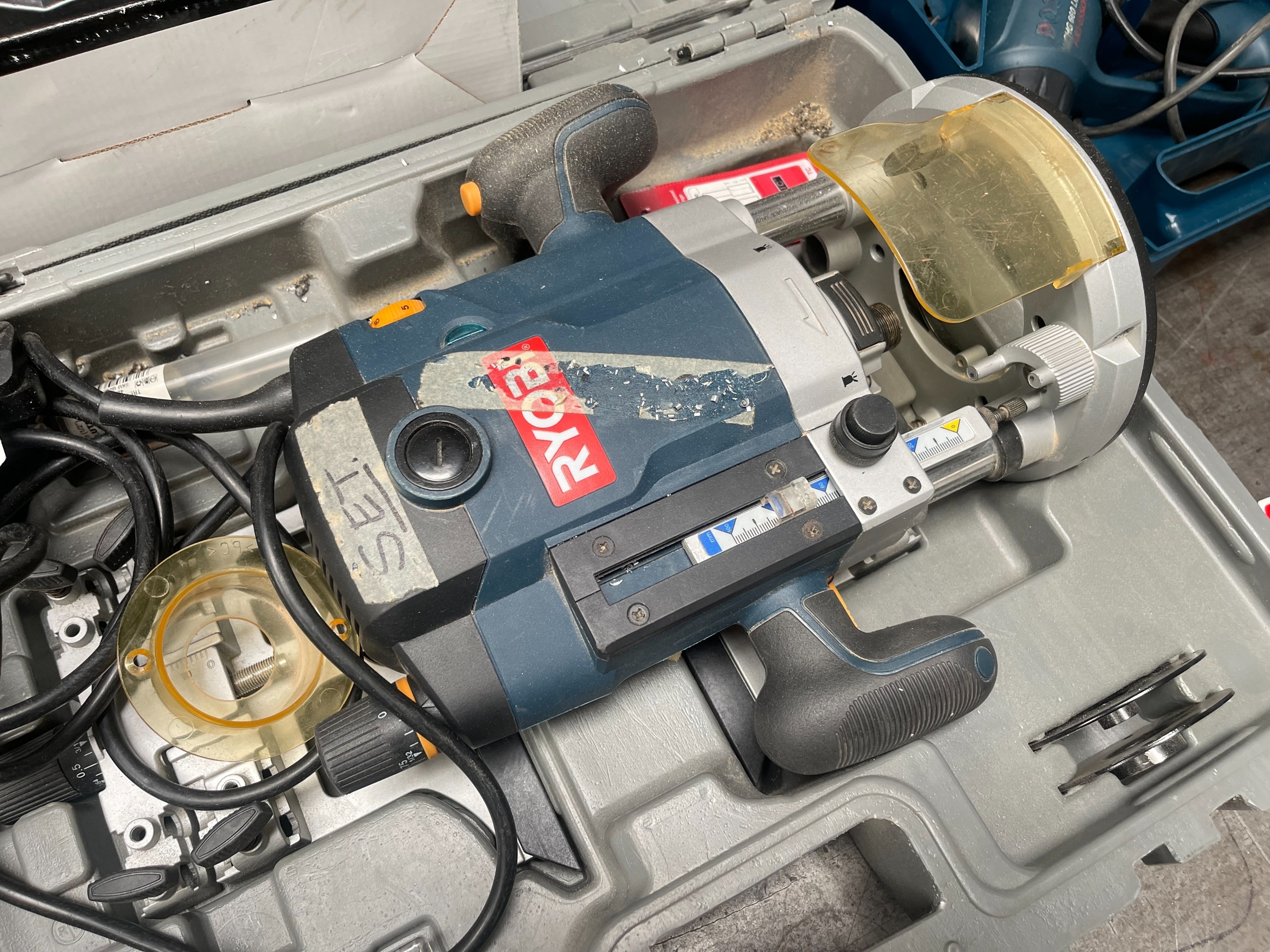 Ryobi Router, Titan Sheet Sander and Bosch Heat Gun