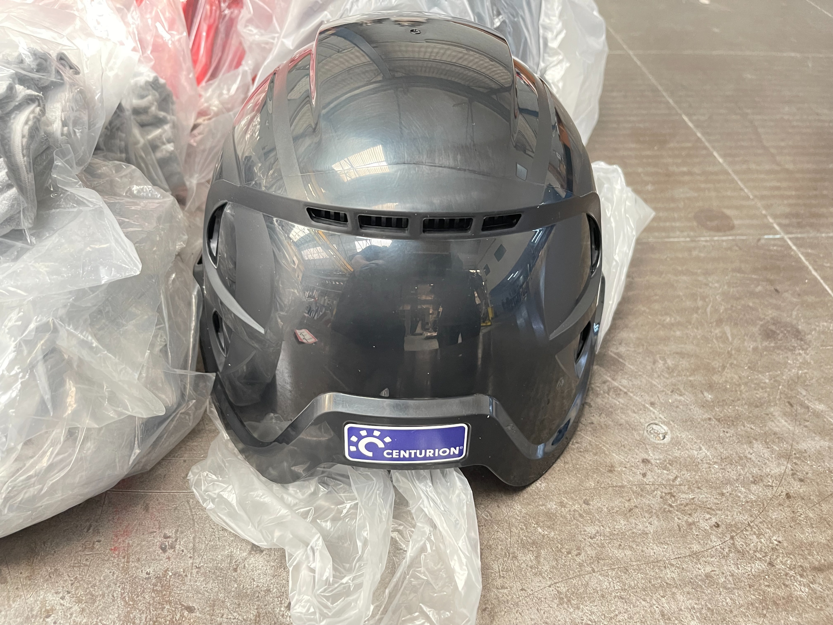 Qty of Welding PPE, Sleeves and Gloves