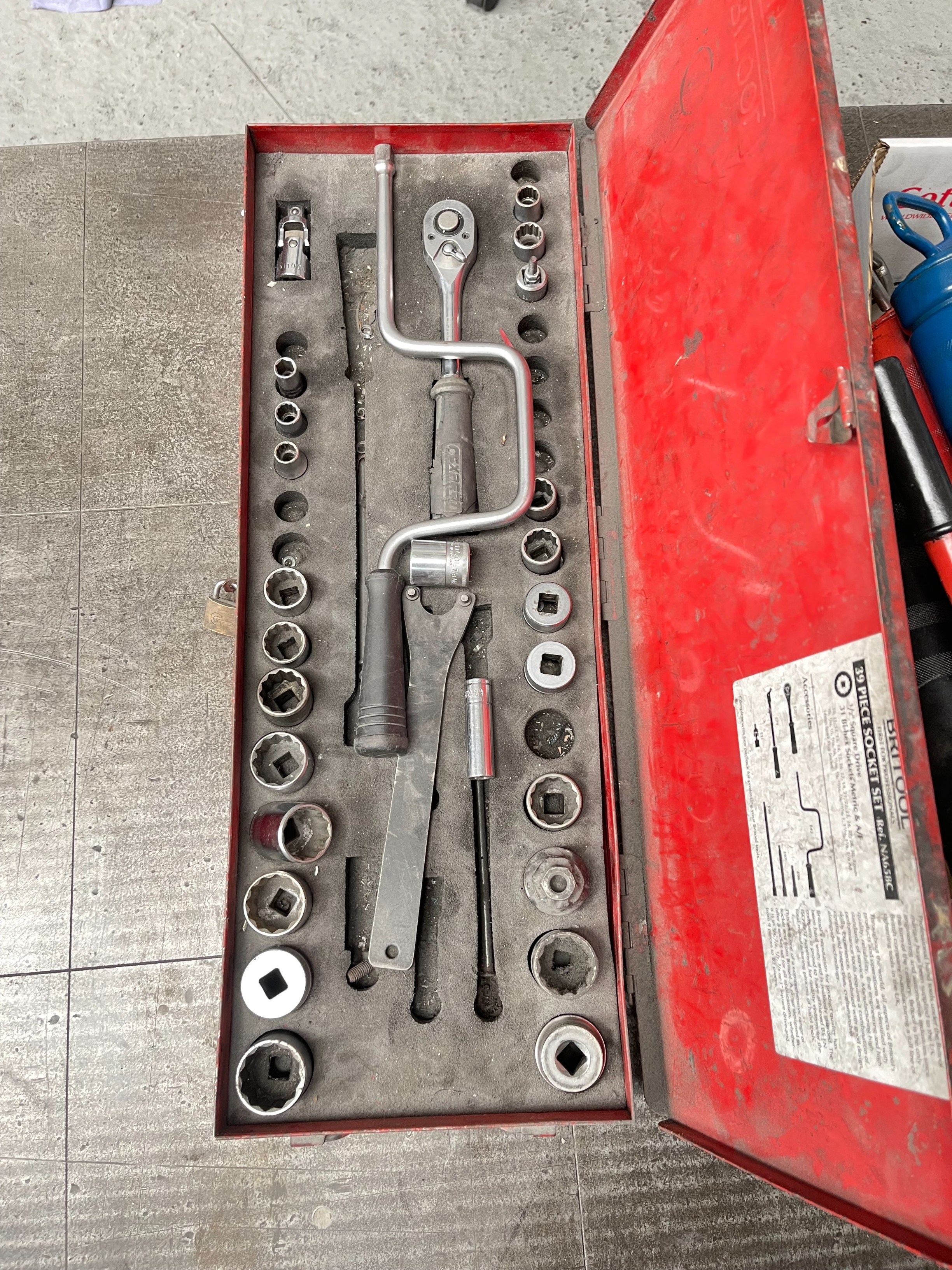 Socket Set and Qty of Grease Guns
