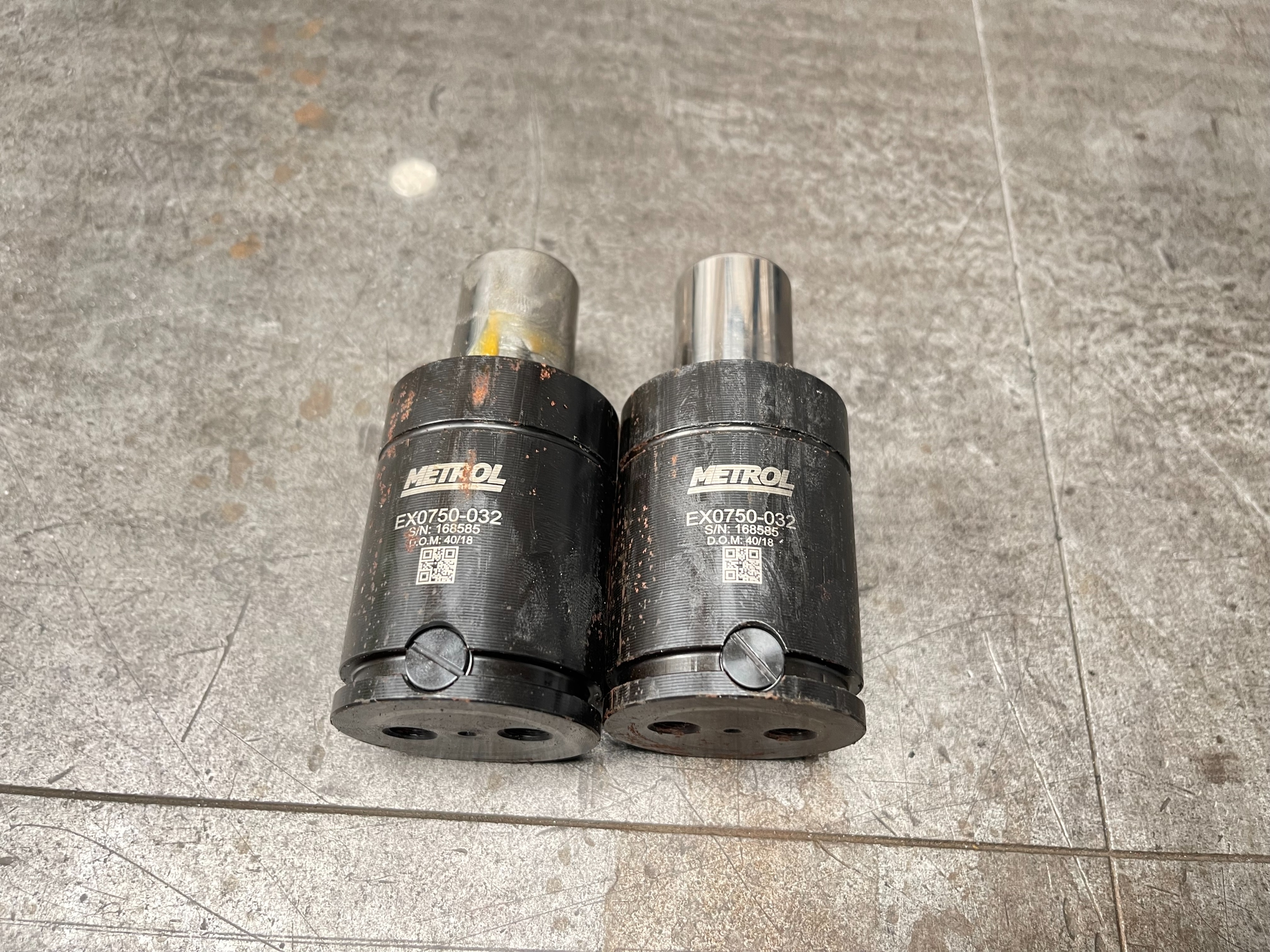 Qty of Nitrogen Gas Springs (14)