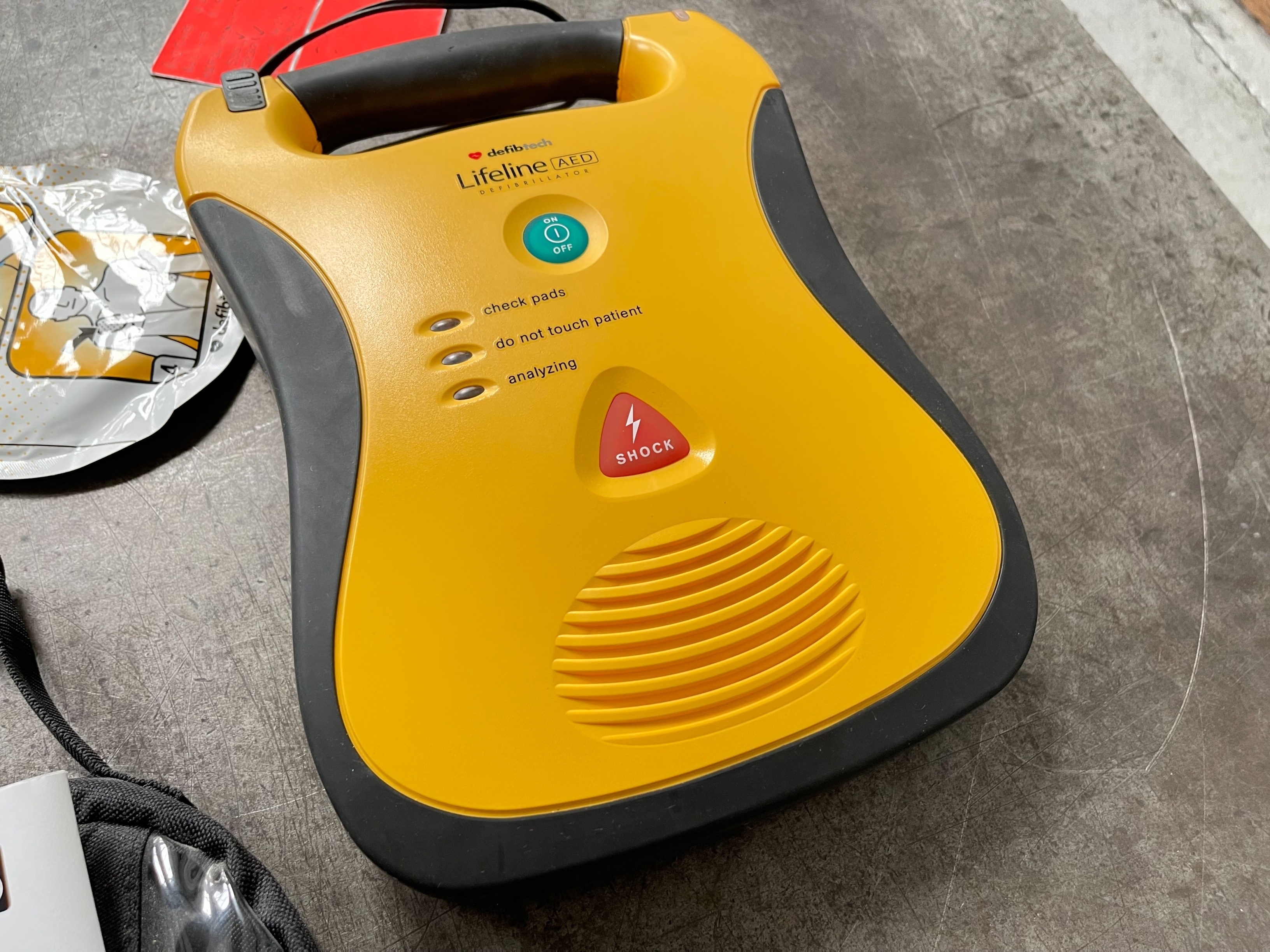 defibtech Lifeline AED Defibrillator